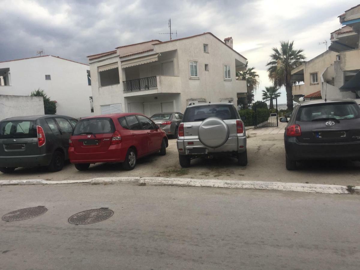 Seafront Maisonette In Fourka Exteriér fotografie
